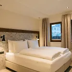 Boutique Aparthotel 4*