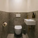 Boutique Aparthotel 4*
