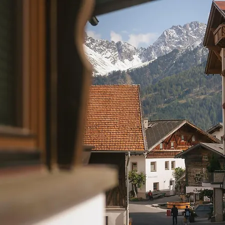Boutique Aparthotel Serfaus