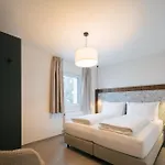 Boutique 4*